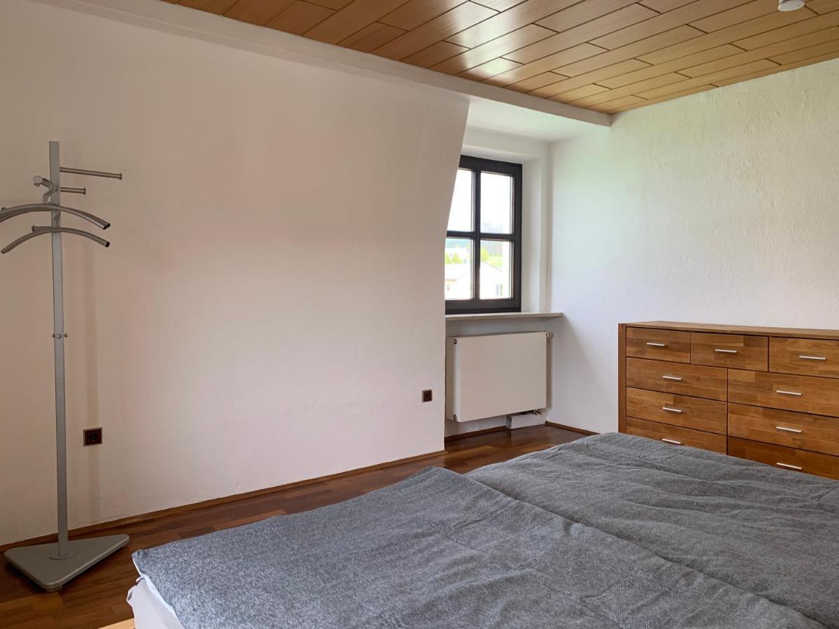 Villa Mit Pool Und Grillplatz In Regensburg Buitenkant foto